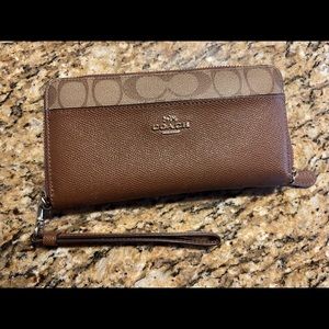 Coach Wristlet